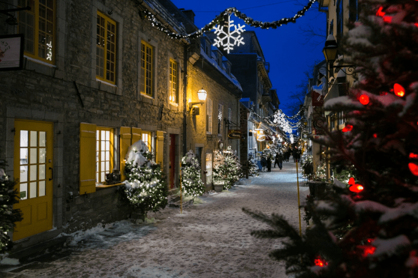 Quebec_Street_At_Night.png
